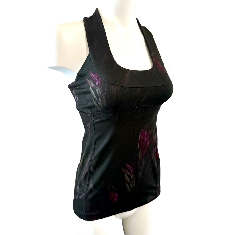 Lululemon Scoop Neck Tank in Midnight Iris Multi and black. No size tag (4/6) - Picture 6 of 9